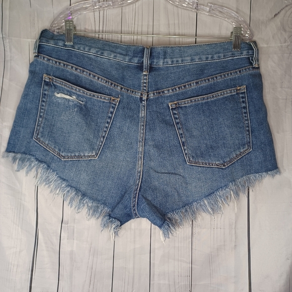 We The Free Blue Jean Shorts Distressed Frayed Hem - Picture 6 of 9